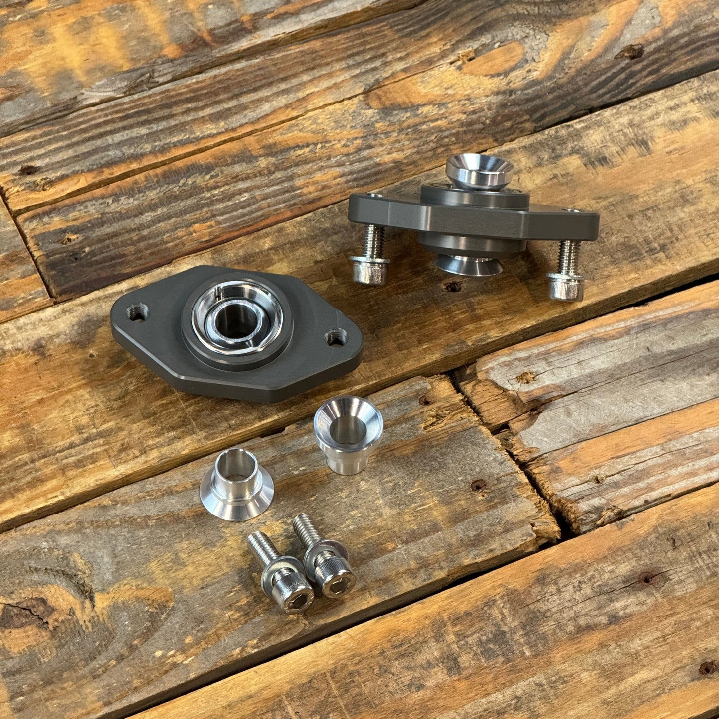 Rear Lower Shock Mounts - E9X / E8X
